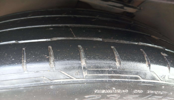 2023 Audi Q3 PREMIUM PLUS 40 TFSI, Petrol, Automatic, 31,678 km, Left Front Tyre Tread