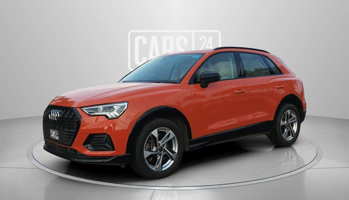 2023 Audi Q3 PREMIUM PLUS 40 TFSI, Petrol, Automatic, 31,678 km, Left Front Diagonal