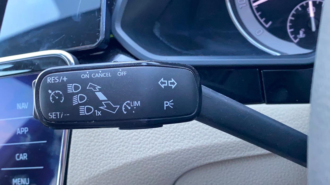 2018 Skoda Superb L&K 1.8 TSI AT, Petrol, Automatic, 82,371 km, Adaptive Cruise Control