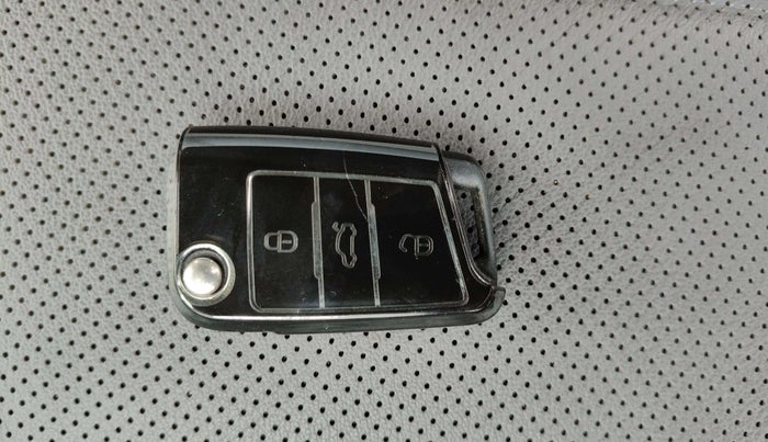 2021 Skoda KUSHAQ STYLE 1.5L TSI DSG, Petrol, Automatic, 34,092 km, Key Close Up