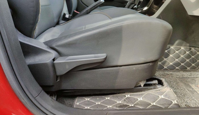 2021 Skoda KUSHAQ STYLE 1.5L TSI DSG, Petrol, Automatic, 34,092 km, Driver Side Adjustment Panel