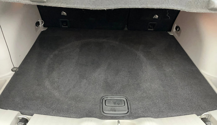 2021 Jeep Compass LIMITED (O) 2.0 DIESEL, Diesel, Manual, 81,139 km, Boot Inside