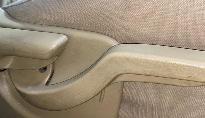 2014 Honda Mobilio 1.5L I-VTEC V, Petrol, Manual, 41,169 km, Driver Side Adjustment Panel