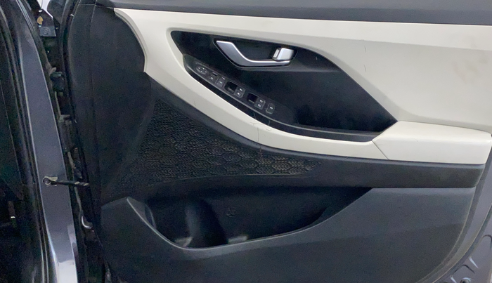 2021 Hyundai Creta SX 1.5 PETROL, Petrol, Manual, 50,043 km, Driver Side Door Panels Control