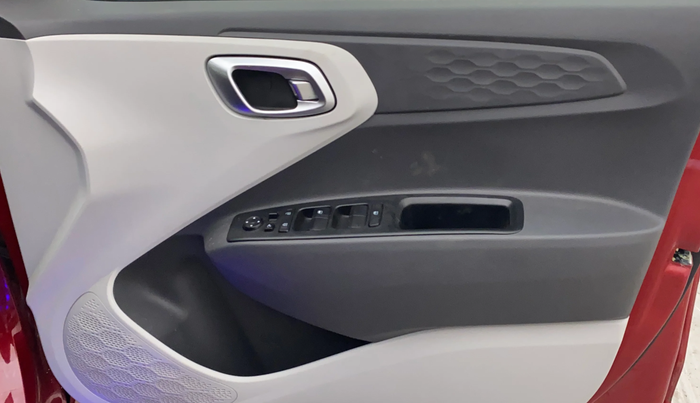 2020 Hyundai GRAND I10 NIOS ASTA AMT 1.2 KAPPA VTVT, Petrol, Automatic, 21,294 km, Driver Side Door Panels Control