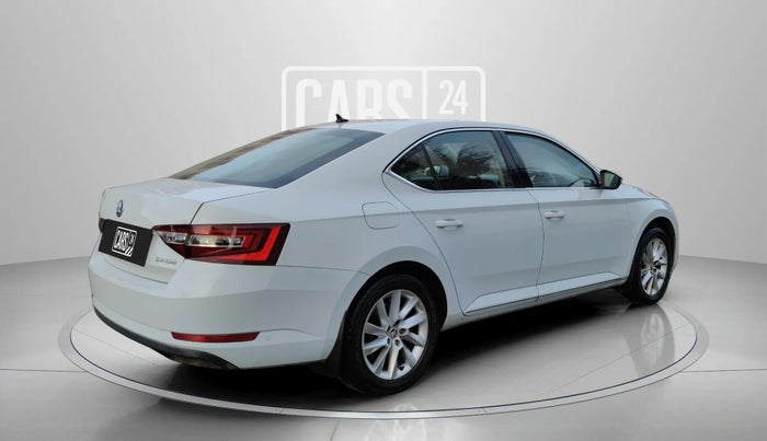 2019 Skoda Superb L&K 2.0 TDI AT, Diesel, Automatic, 85,812 km, Right Back Diagonal
