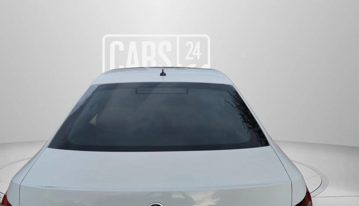 2019 Skoda Superb L&K 2.0 TDI AT, Diesel, Automatic, 85,812 km, Rear Windshield