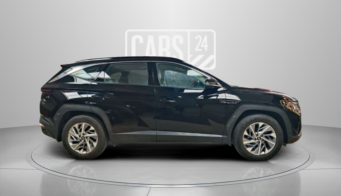 2023 Hyundai Tucson SIGNATURE 2.0 AT PETROL, Petrol, Automatic, 15,926 km, Right Side View