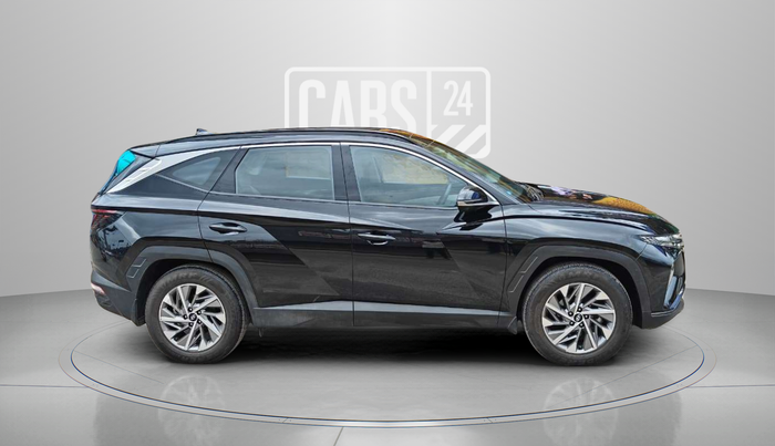 2023 Hyundai Tucson SIGNATURE 2.0 AT PETROL, Petrol, Automatic, 15,926 km, Right Side View