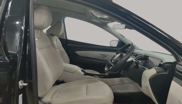 2023 Hyundai Tucson SIGNATURE 2.0 AT PETROL, Petrol, Automatic, 15,926 km, Right Side Front Door Cabin