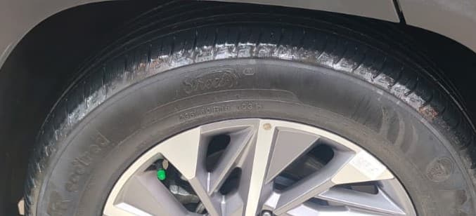 2023 Hyundai Tucson SIGNATURE 2.0 AT PETROL, Petrol, Automatic, 15,926 km, Left Front Tyre Tread