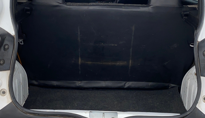 2018 Renault Kwid RXL, Petrol, Manual, 99,017 km, Boot Inside