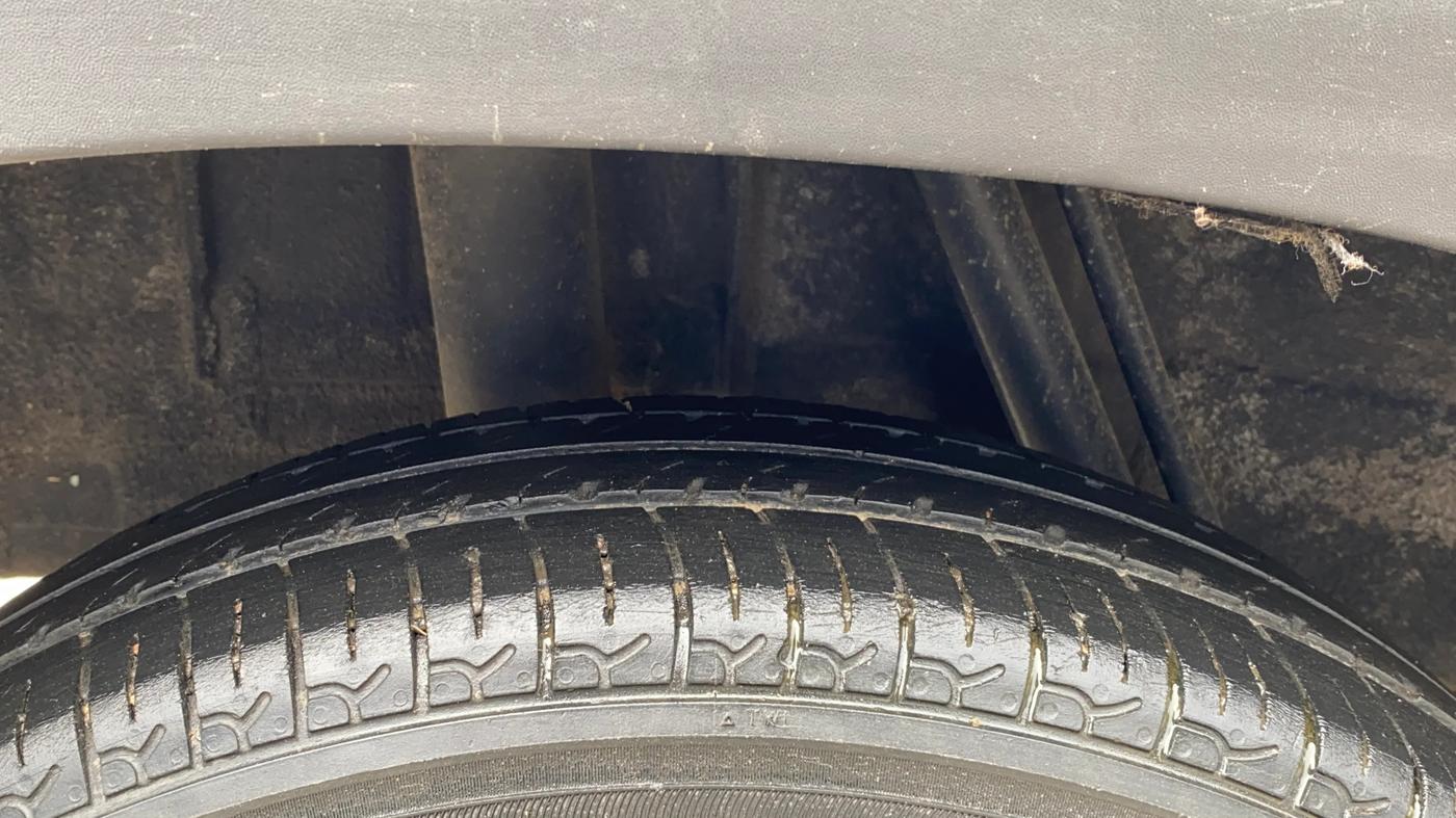 2018 Renault Kwid RXL, Petrol, Manual, 99,104 km, Right Rear Tyre Tread
