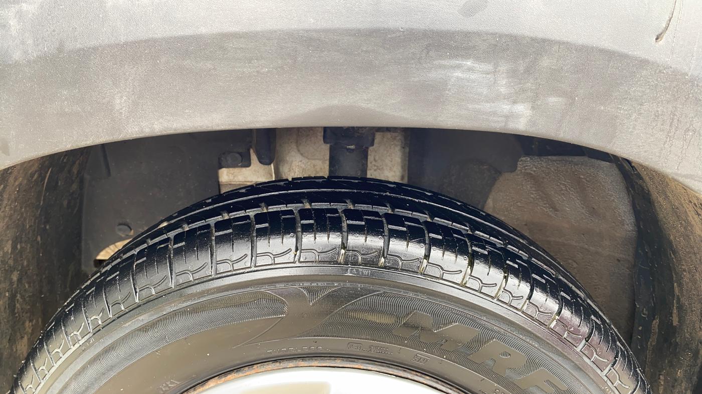 2018 Renault Kwid RXL, Petrol, Manual, 99,104 km, Left Front Tyre Tread