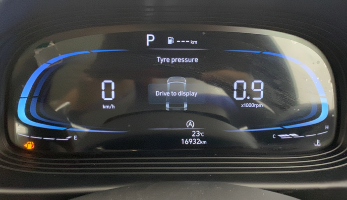 2024 Hyundai VENUE SX (O) 1.0 TURBO DCT DUAL TONE, Petrol, Automatic, 16,890 km, Odometer Image