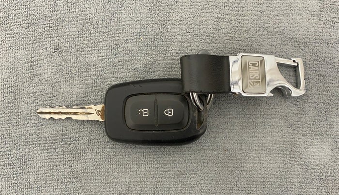 2019 Renault TRIBER RXT, Petrol, Manual, 24,777 km, Key Close Up