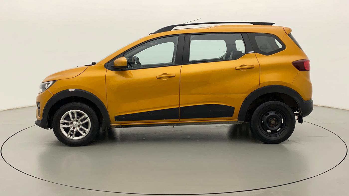 2019 Renault TRIBER RXT, Petrol, Manual, 24,777 km, Left Side