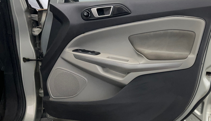 2015 Ford Ecosport TITANIUM 1.5L PETROL AT, Petrol, Automatic, 77,987 km, Driver Side Door Panels Control