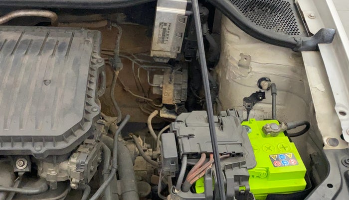 2018 Volkswagen Ameo HIGHLINE PLUS 1.0L 16 ALLOY, Petrol, Manual, 1,14,764 km, Engine View - Left