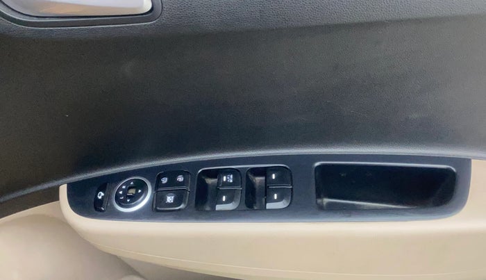 2015 Hyundai Grand i10 ASTA 1.2 KAPPA VTVT, Petrol, Manual, 47,435 km, Driver Side Door Panels Control