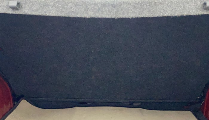 2017 Renault Kwid RXT 1.0 AMT, Petrol, Automatic, 44,724 km, Boot Inside