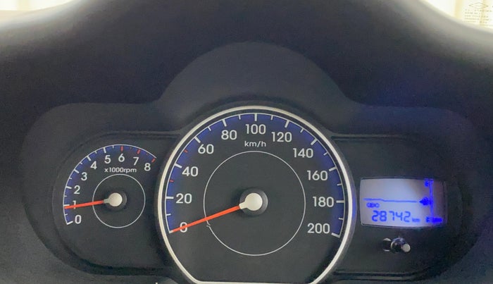 2014 Hyundai i10 MAGNA 1.1, Petrol, Manual, 28,722 km, Odometer Image