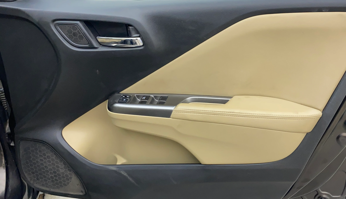 2016 Honda City 1.5L I-VTEC VX, Petrol, Manual, 63,744 km, Driver Side Door Panels Control