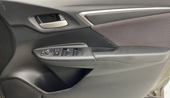 2017 Honda WR-V 1.2L I-VTEC VX MT, Petrol, Manual, 46,681 km, Driver Side Door Panels Control