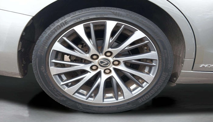 2020 Lexus ES 300h Exquisite, Hybrid, Automatic, 43,339 km, Right Rear Wheel