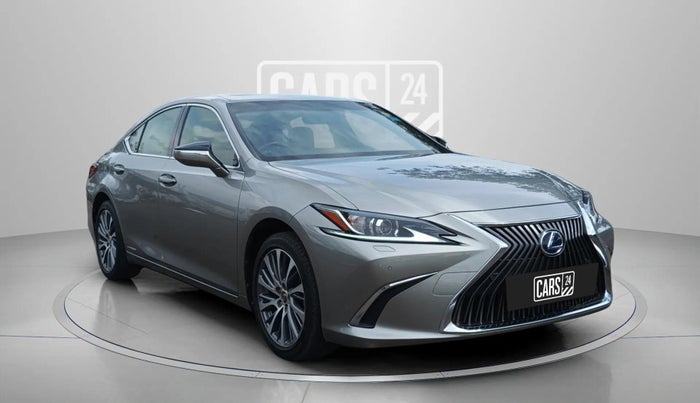 2020 Lexus ES 300h Exquisite, Hybrid, Automatic, 43,339 km, Right Front Diagonal