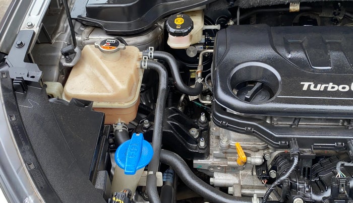 2021 KIA SONET HTX PLUS 1.0 IMT, Petrol, Manual, 70,037 km, Engine View - Right