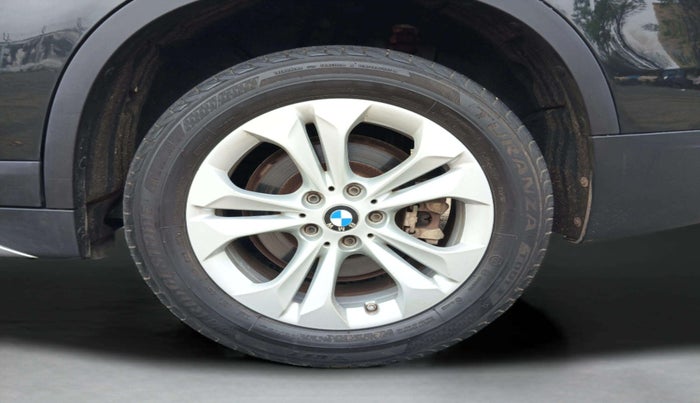 2021 BMW X1 sDrive20i xLine, Petrol, Automatic, 10,391 km, Left Rear Wheel