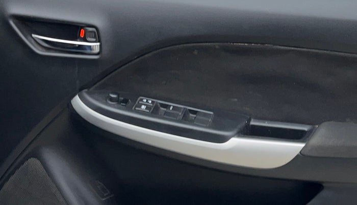 2016 Maruti Baleno ALPHA PETROL 1.2, Petrol, Manual, 90,757 km, Driver Side Door Panels Control