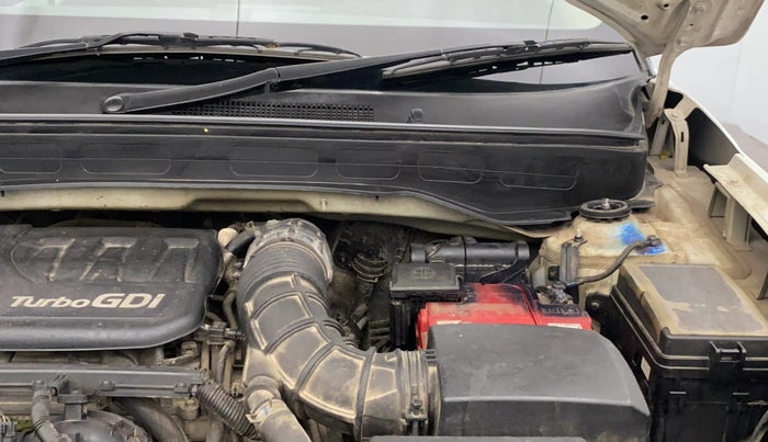 2019 Hyundai VENUE SX 1.0 TURBO DUAL TONE, Petrol, Manual, 68,374 km, Engine View - Left