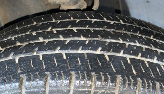 2017 Maruti Alto K10 VXI (O) AMT, Petrol, Automatic, 1,24,610 km, Left Rear Tyre Tread