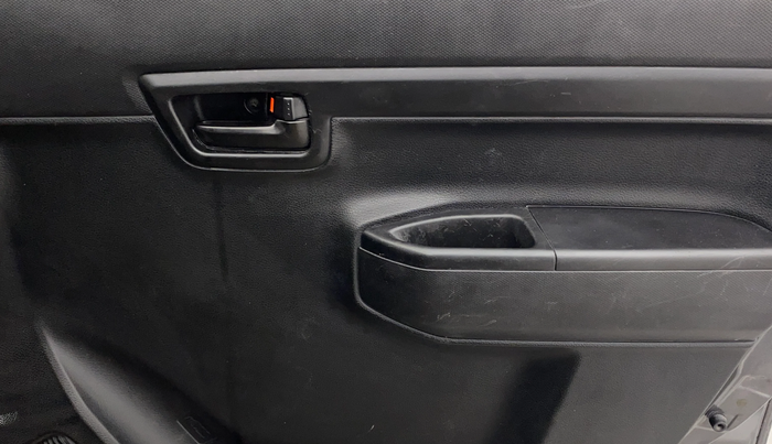 2022 Maruti S PRESSO VXI+, Petrol, Manual, 74,382 km, Driver Side Door Panels Control