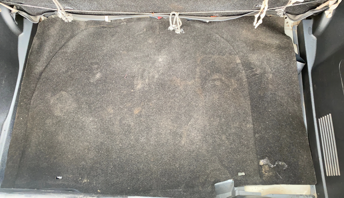 2019 Maruti Swift VXI, Petrol, Manual, 1,15,652 km, Boot Inside