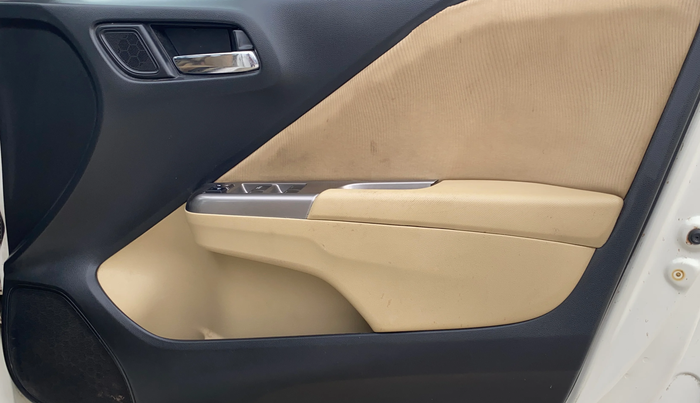 2015 Honda City 1.5L I-DTEC V, Diesel, Manual, 97,957 km, Driver Side Door Panels Control