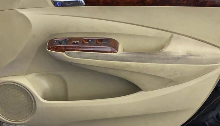 2012 Honda City 1.5L I-VTEC V MT, Petrol, Manual, 56,197 km, Driver Side Door Panels Control