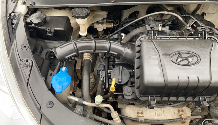 2015 Hyundai i10 SPORTZ 1.1, Petrol, Manual, 65,071 km, Engine View - Right