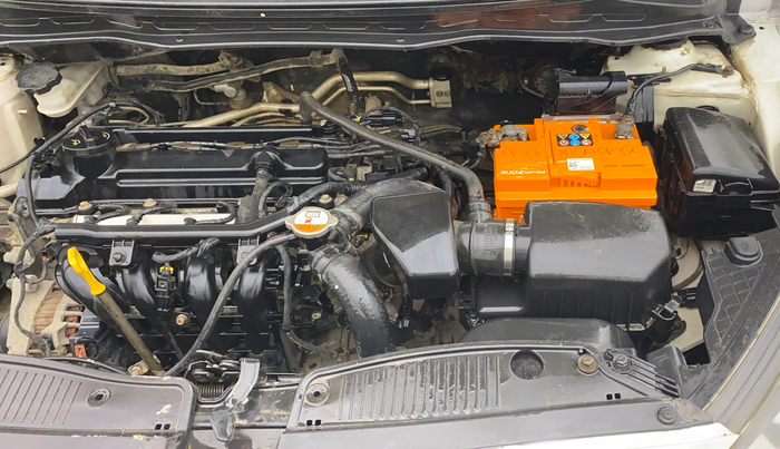 2012 Hyundai i20 MAGNA 1.2, Petrol, Manual, 90,411 km, Engine View - Left