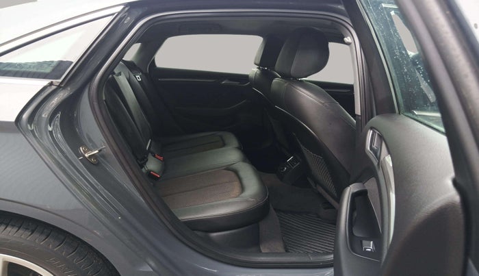 2019 Audi A3 35 TFSI PREMIUM PLUS, Petrol, Automatic, 61,518 km, Right Side Rear Door Cabin