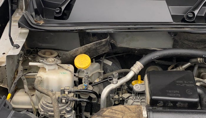 2022 Renault TRIBER RXT, Petrol, Manual, 32,819 km, Engine View - Right