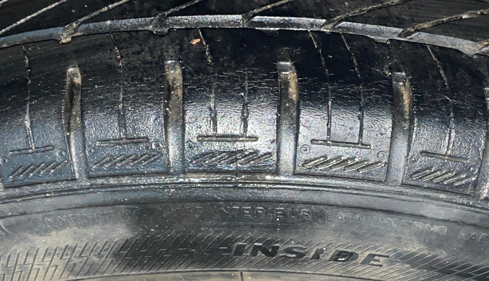 2016 Hyundai Grand i10 SPORTZ 1.2 KAPPA VTVT, Petrol, Manual, 36,185 km, Left Rear Tyre Tread