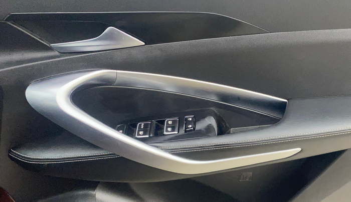 2020 MG HECTOR SHARP 2.0 DIESEL, Diesel, Manual, 50,114 km, Driver Side Door Panels Control