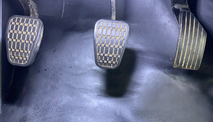 2023 Tata PUNCH PURE MT, Petrol, Manual, 11,772 km, Pedals