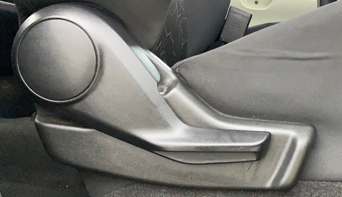 2017 Maruti IGNIS ZETA 1.2 AMT, Petrol, Automatic, 21,478 km, Driver Side Adjustment Panel