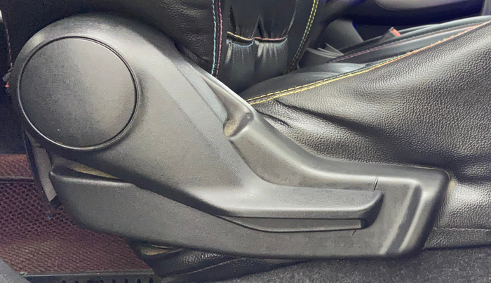 2021 Maruti Baleno DELTA PETROL 1.2, Petrol, Manual, 79,793 km, Driver Side Adjustment Panel