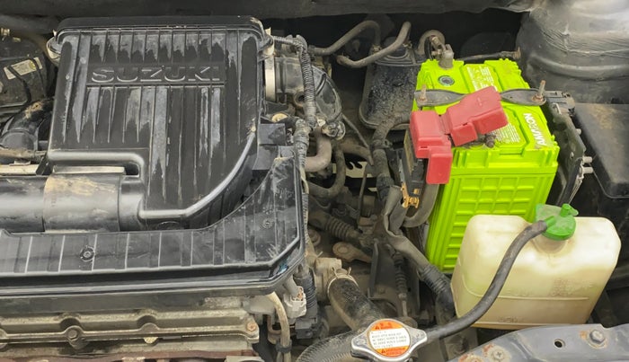 2013 Maruti Swift VXI, Petrol, Manual, 63,984 km, Engine View - Left