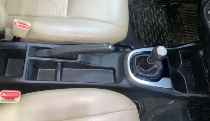 2016 Honda Jazz 1.2L I-VTEC SV, Petrol, Manual, 74,965 km, Gear Lever